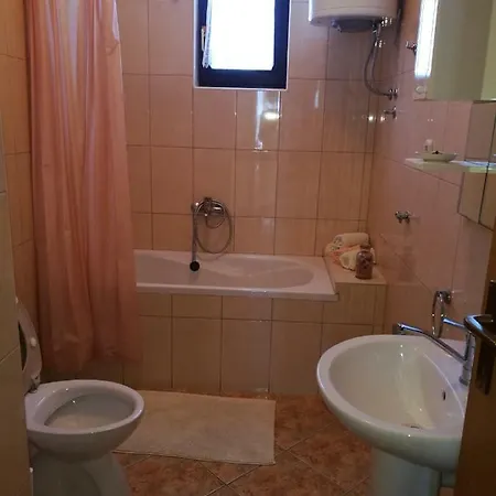 Ban Apartment